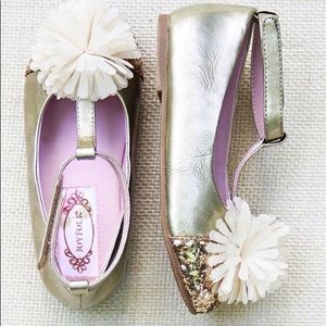 Joyfolie Gold Pom Toe